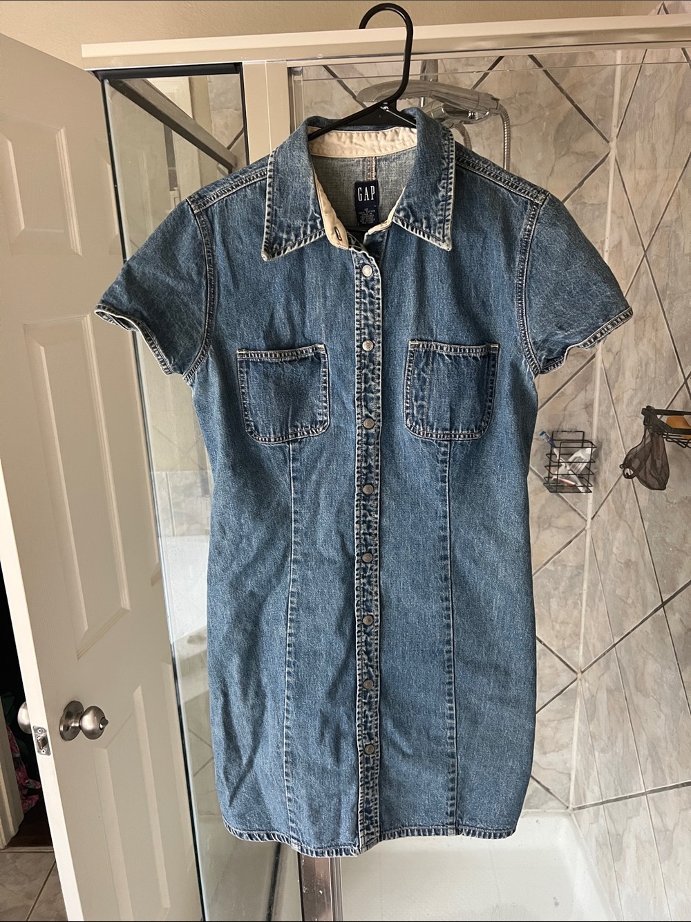 GAP Denim Button-Down Short Sleeve Dress in Blue